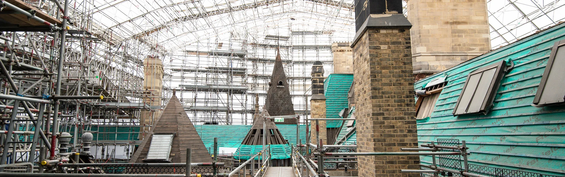 TOTAL ACCESS PROVISION – NATIONWIDE: SCAFFOLDING. HOISTS. MASTCLIMBERS™
