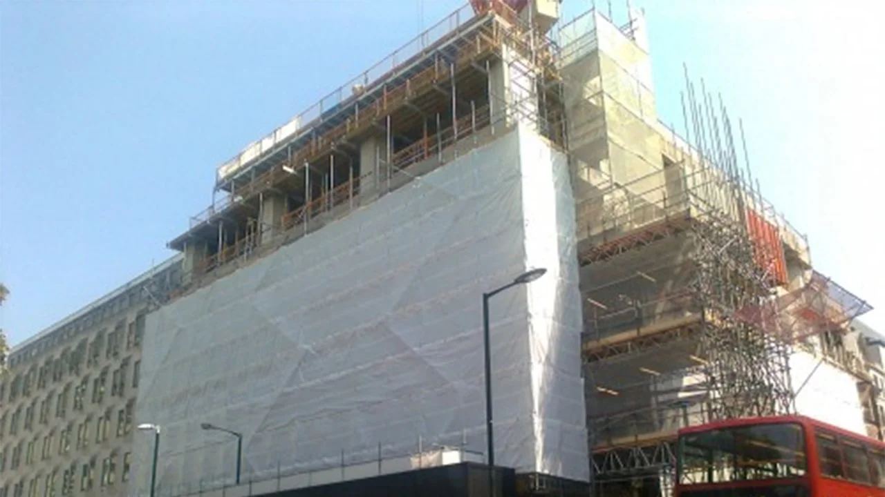 5 Hanover Square